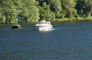 Entering Loch Oich