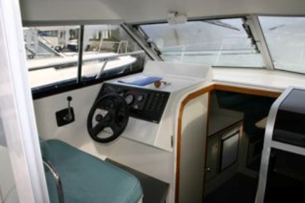 Wheelhouse looking forward